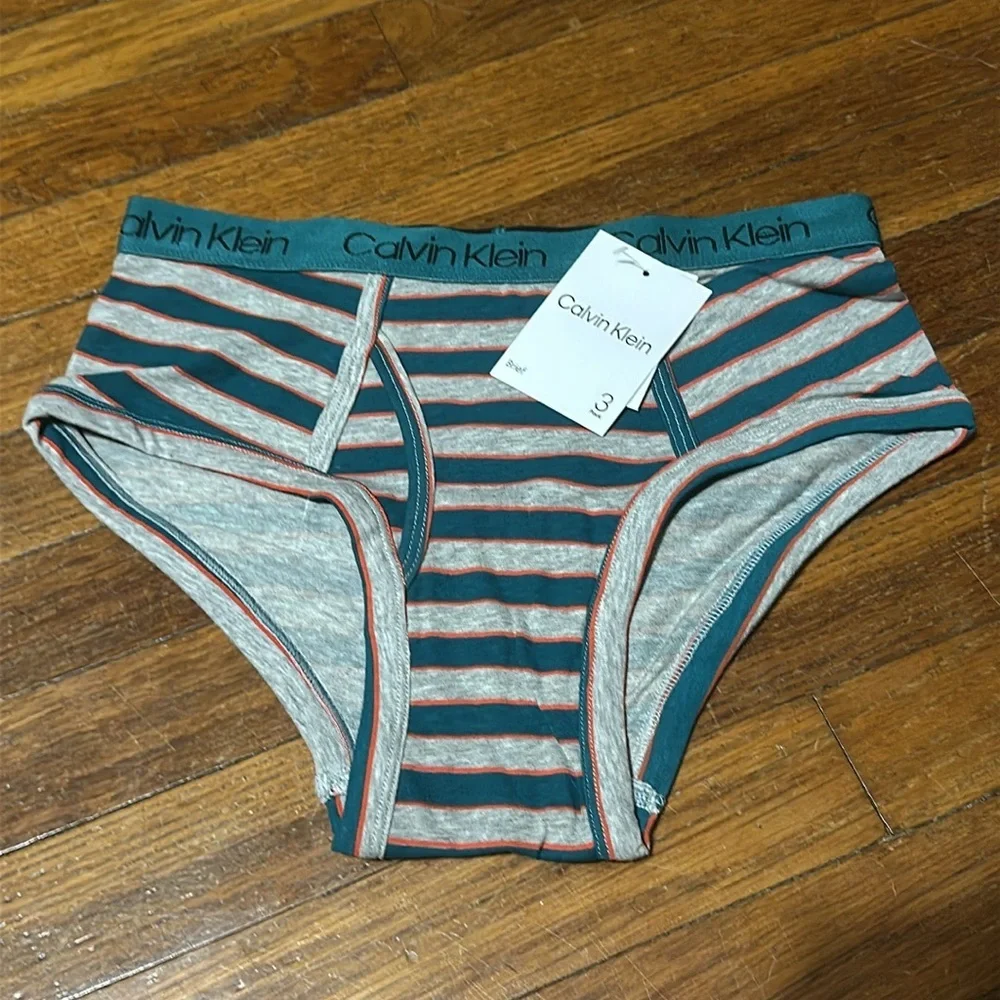 Calvin Klein Boys Underwear, Briefs, Set of Three, Sz L (12/14), NWT